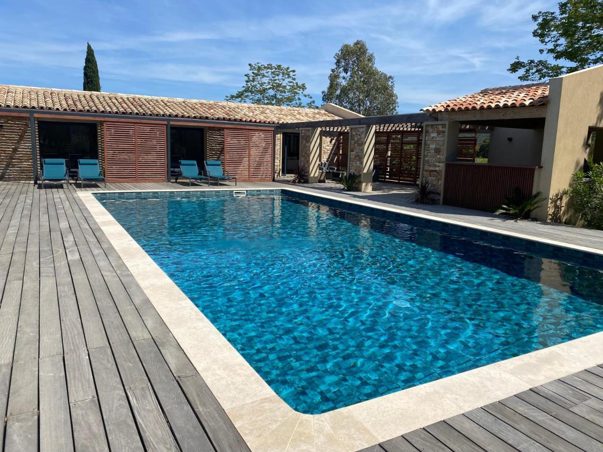Magnifique Villa Avec Piscine Au Coeur Des Vignes コゴラン エクステリア 写真