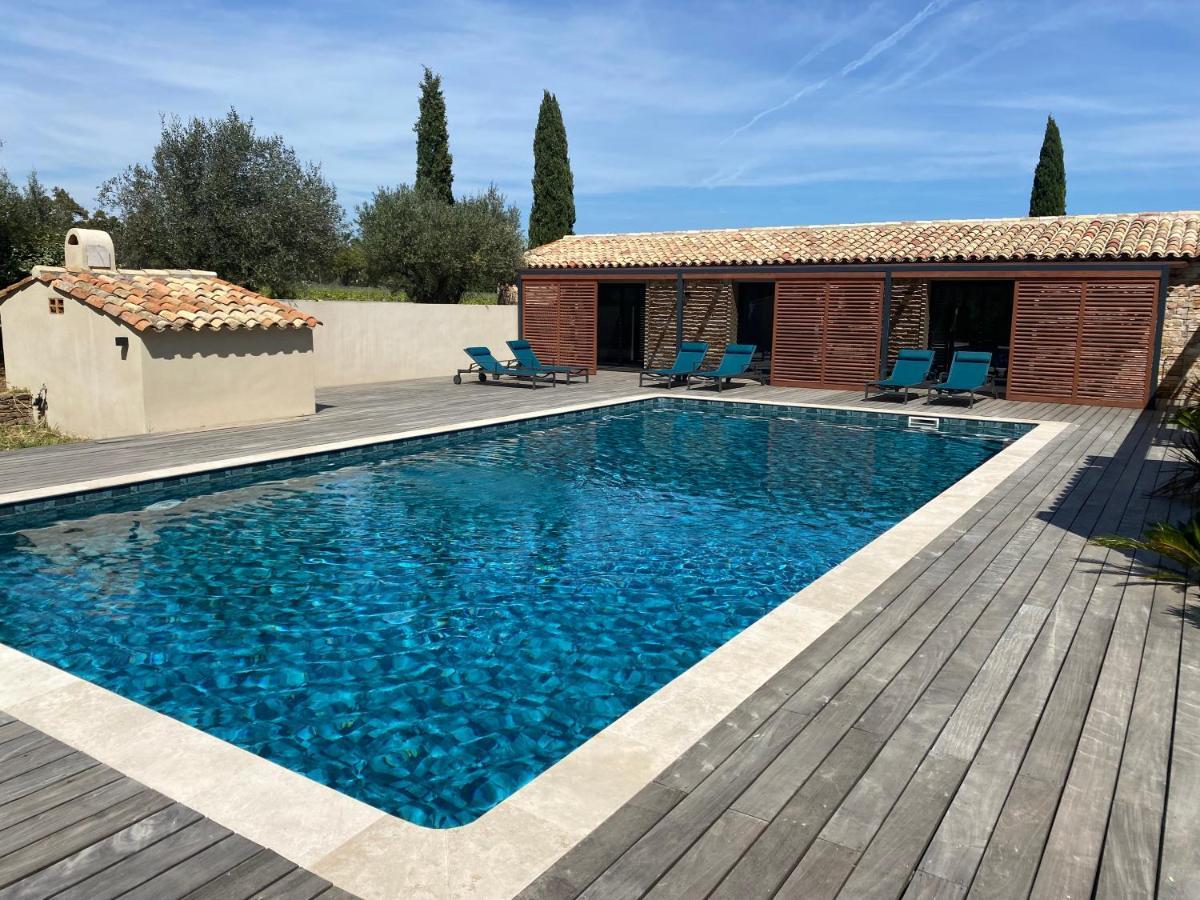Magnifique Villa Avec Piscine Au Coeur Des Vignes コゴラン エクステリア 写真